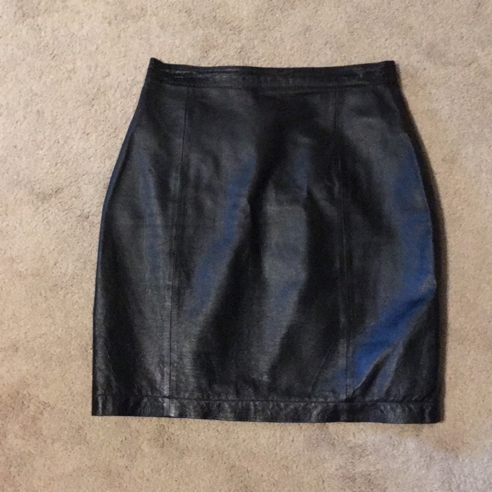 Wilson’s Mini leather skirt